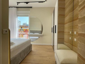 Hideaway in the Heart of New Bazaar
